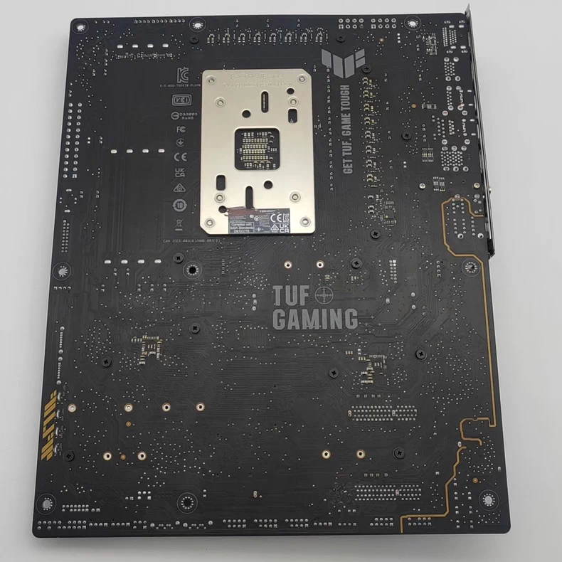 TUF GAMING X670E-PLUS WIFI TUF - đánh giá và giá Esports Gaming Platform